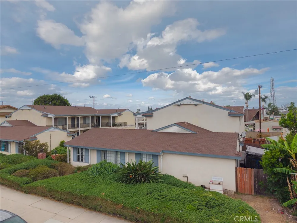 12561 Camus Lane Stanton, CA 92841