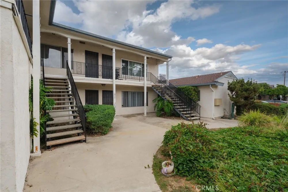 12561 Camus Lane Stanton, CA 92841