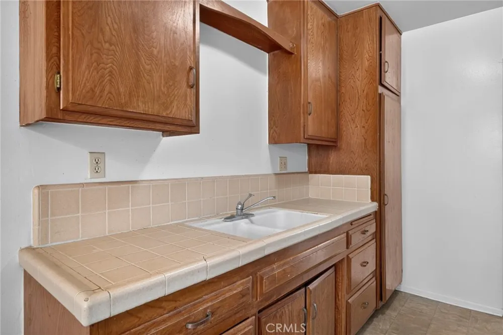 12561 Camus Lane Stanton, CA 92841