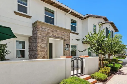 4136 Rio Azul Way