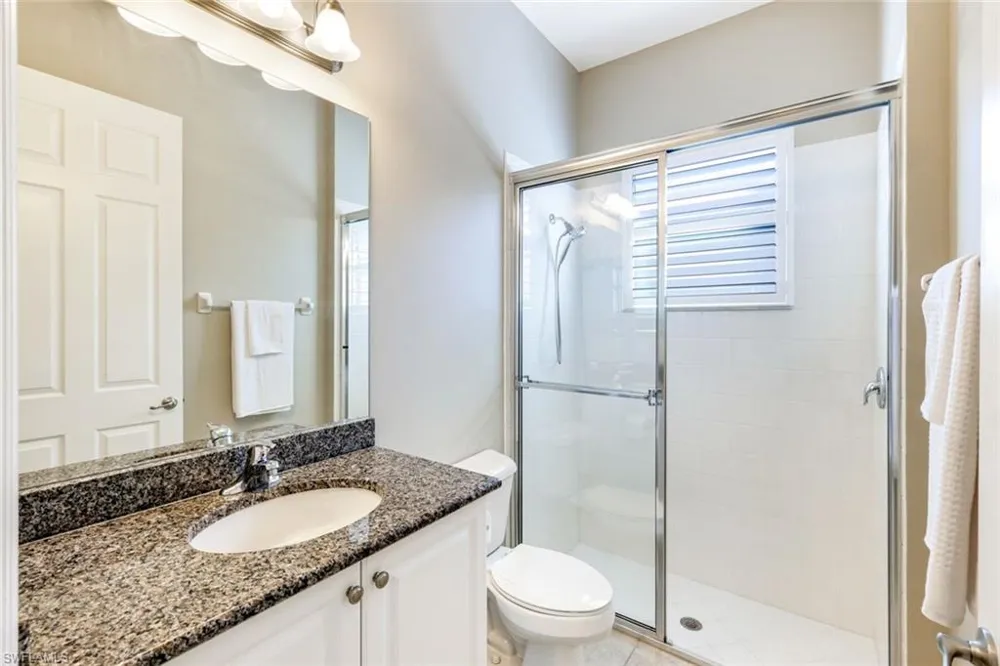 3224 Pacific Drive Naples, FL 34119