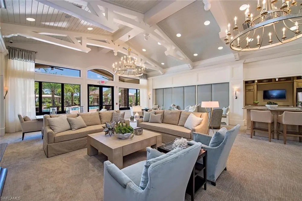 3224 Pacific Drive Naples, FL 34119
