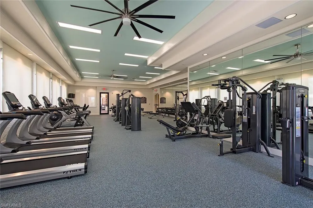 3224 Pacific Drive Naples, FL 34119