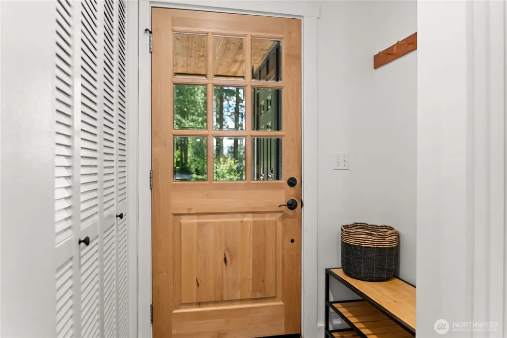 32 Crabapple Road Winthrop, WA 98862