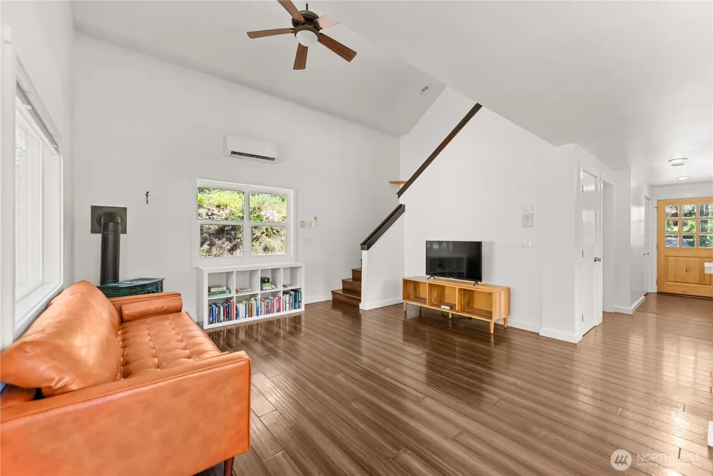 32 Crabapple Road Winthrop, WA 98862