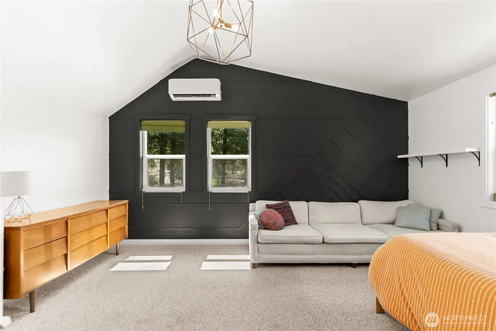 32 Crabapple Road Winthrop, WA 98862