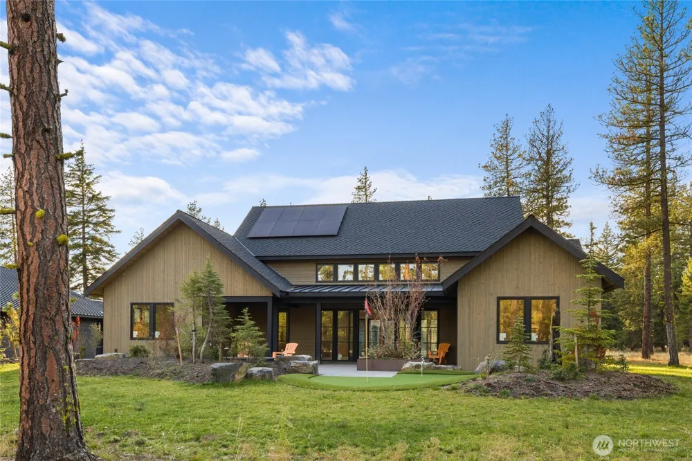 1791 Wanawish Loop Cle Elum, WA 98922