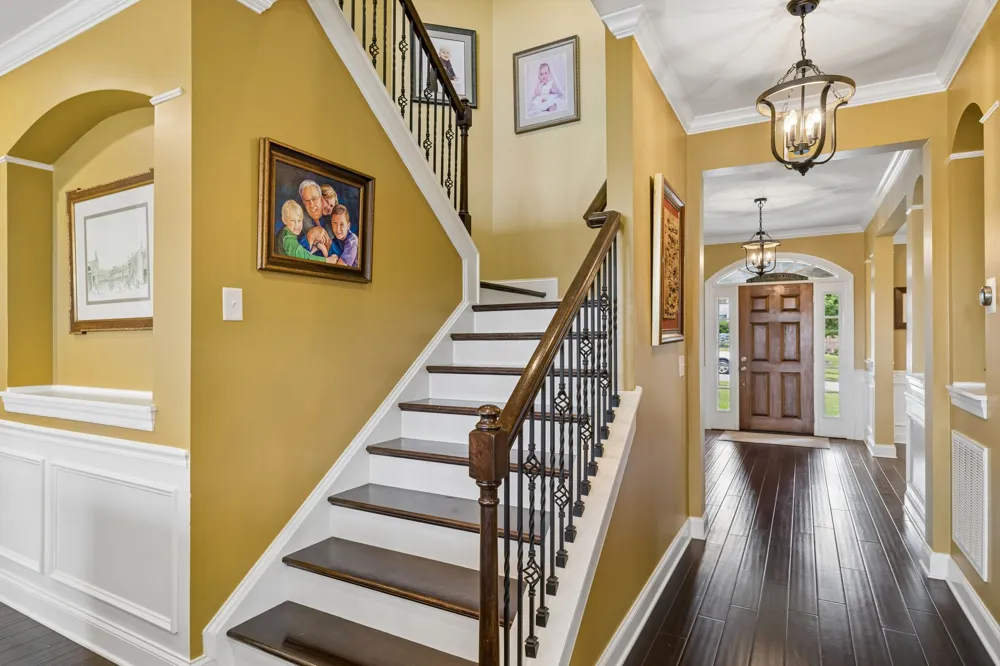 7005 Marwood Dr College Grove, TN 37046