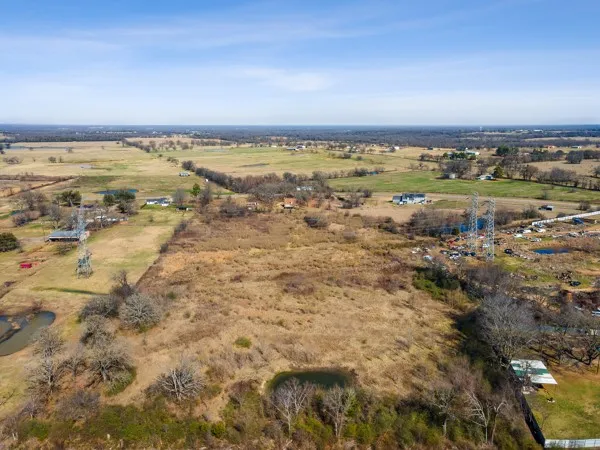 6024 FM 1870 Sulphur Springs, TX 75482