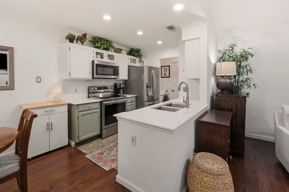 2507 Poppy Lane Euless, TX 76039