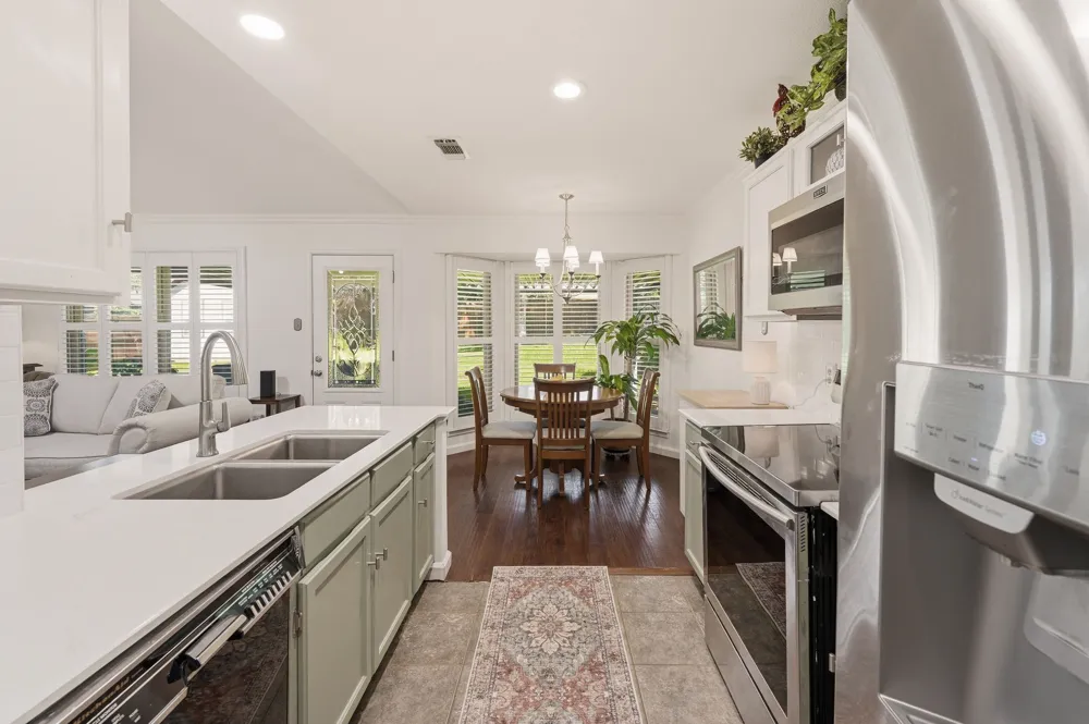 2507 Poppy Lane Euless, TX 76039