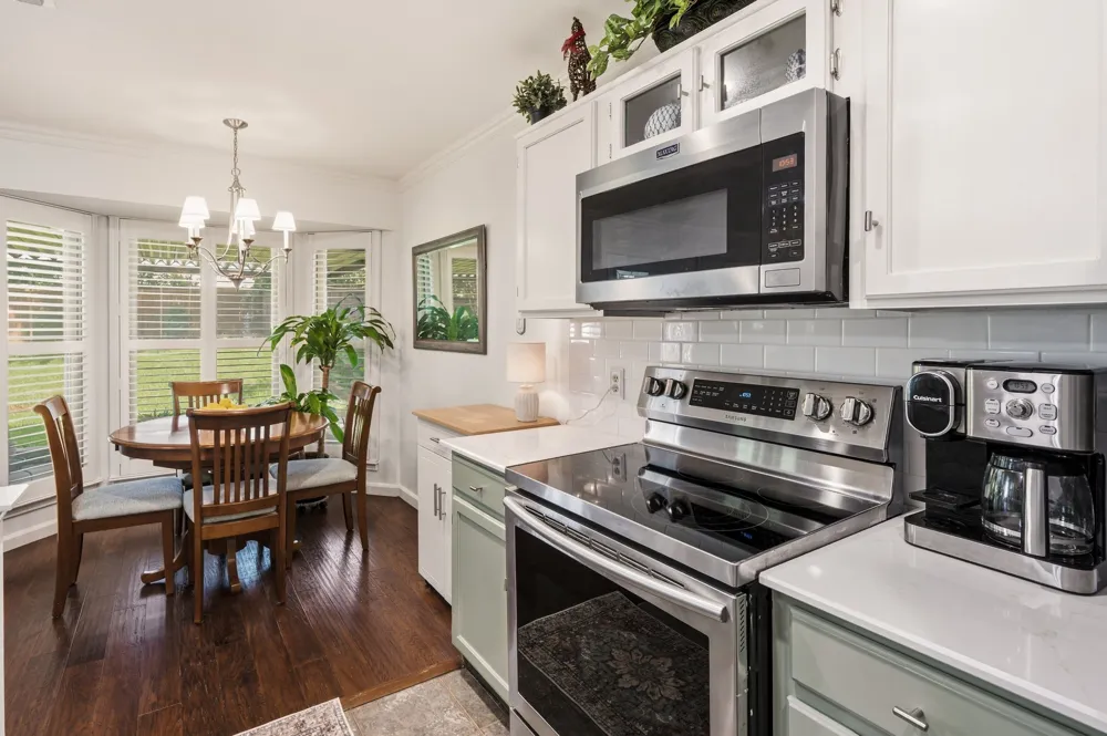 2507 Poppy Lane Euless, TX 76039