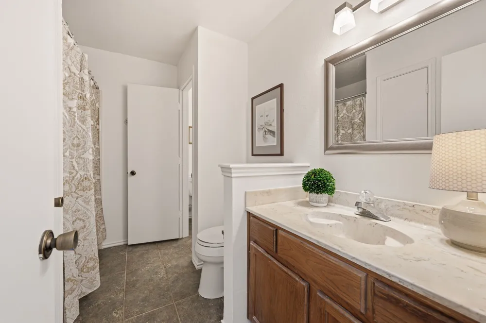 2507 Poppy Lane Euless, TX 76039
