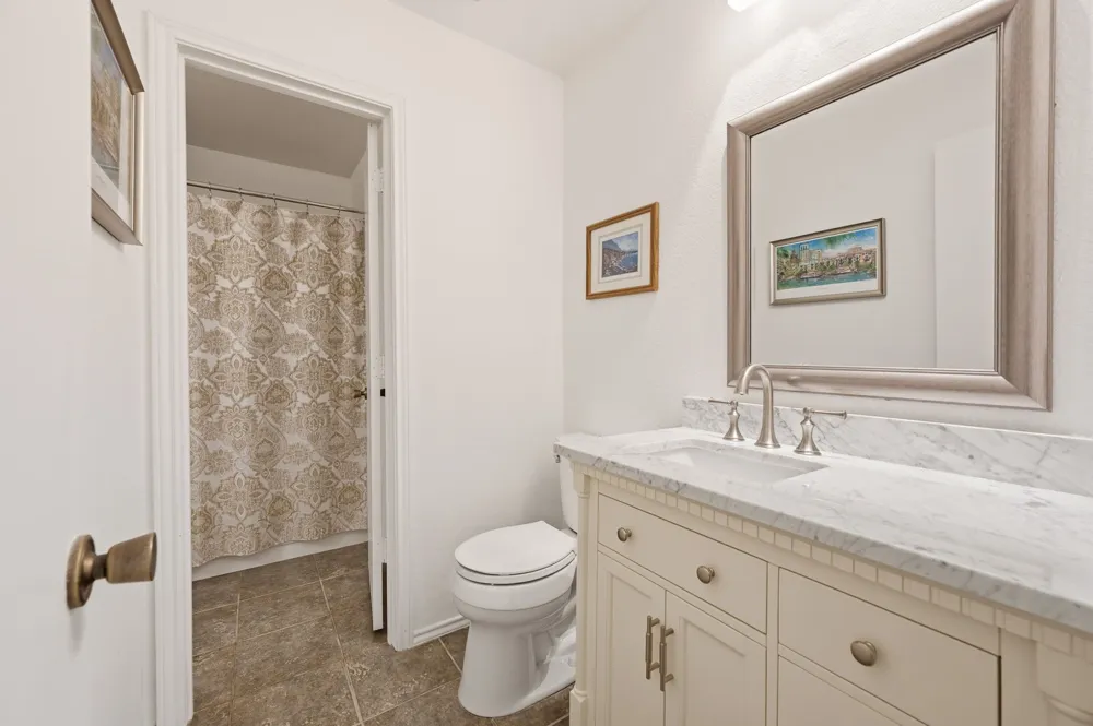 2507 Poppy Lane Euless, TX 76039