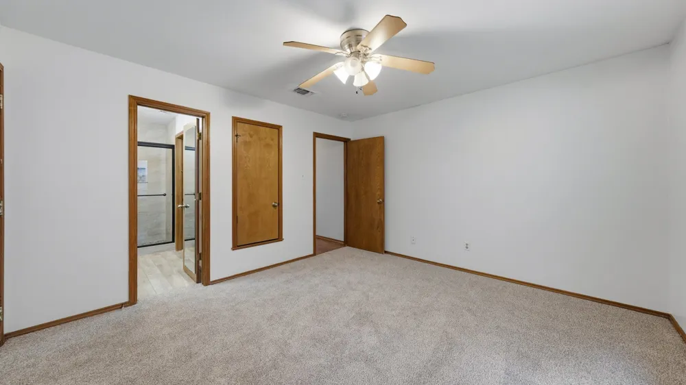 1406 S Elm Street Weatherford, TX 76086