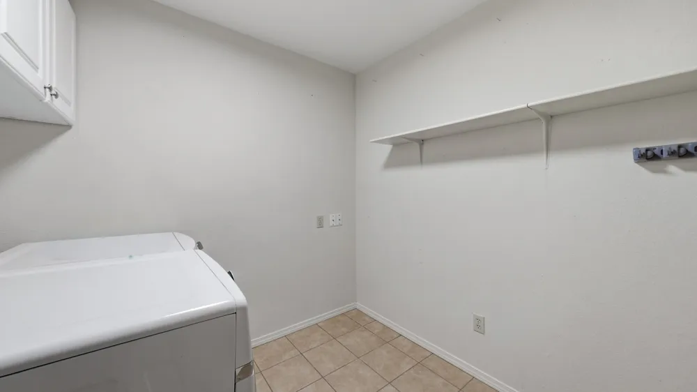 1406 S Elm Street Weatherford, TX 76086