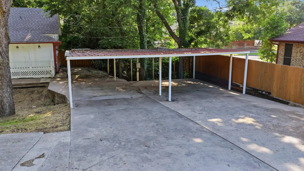 1406 S Elm Street Weatherford, TX 76086