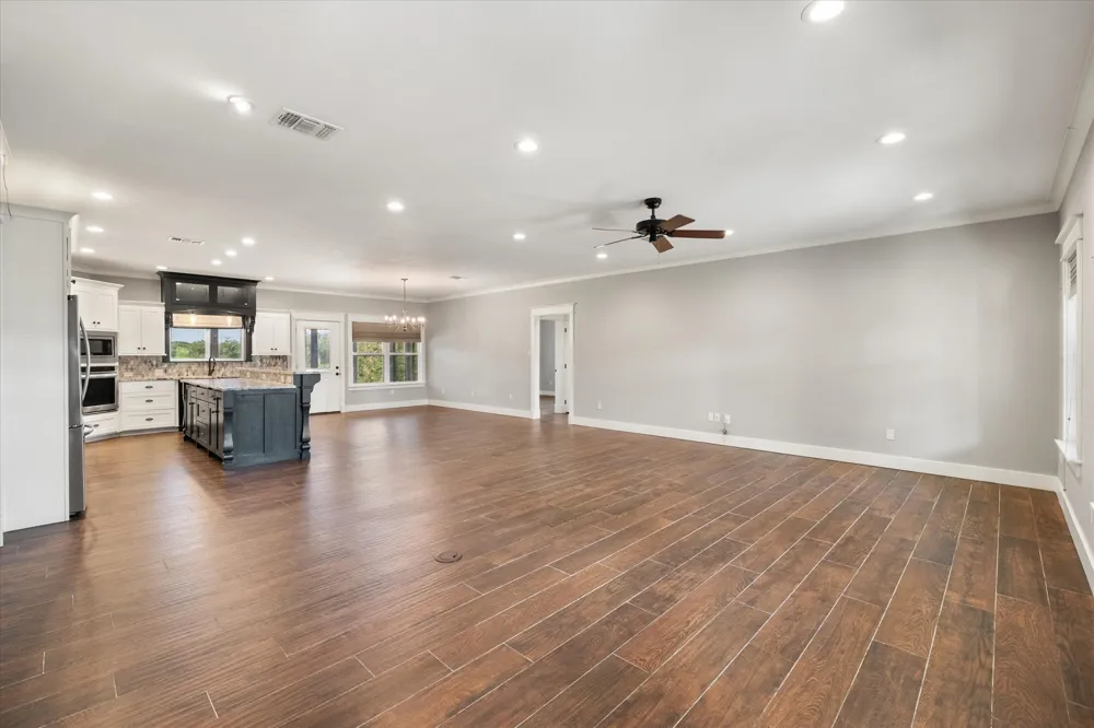 5568 S Fm 779 Alba, TX 75410