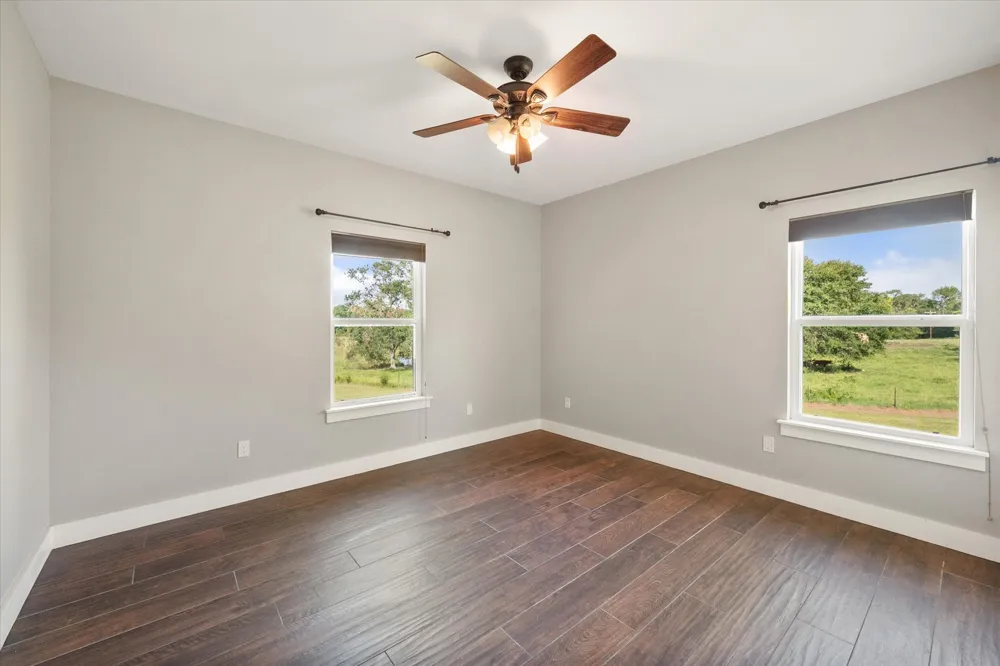 5568 S Fm 779 Alba, TX 75410