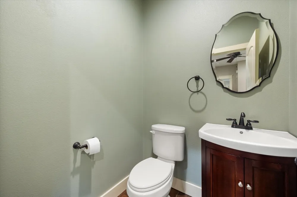 5568 S Fm 779 Alba, TX 75410