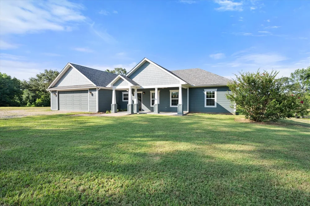 5568 S Fm 779 Alba, TX 75410