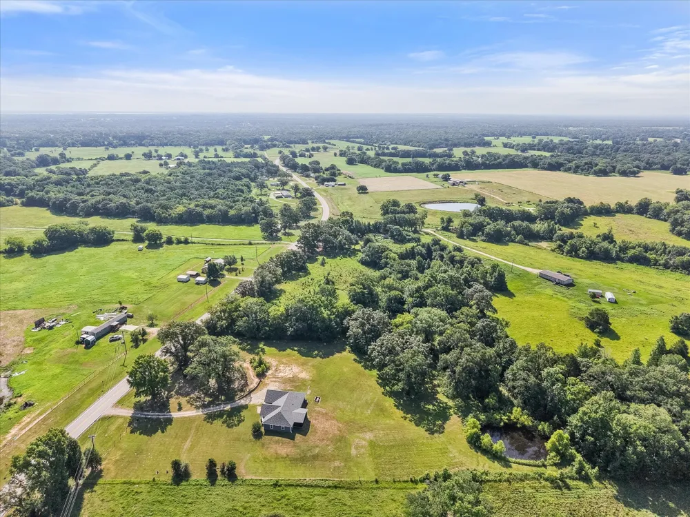 5568 S Fm 779 Alba, TX 75410