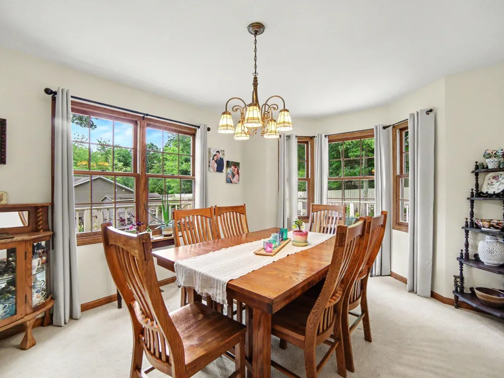 1579 Marilyn Drive Ludington, MI 49431