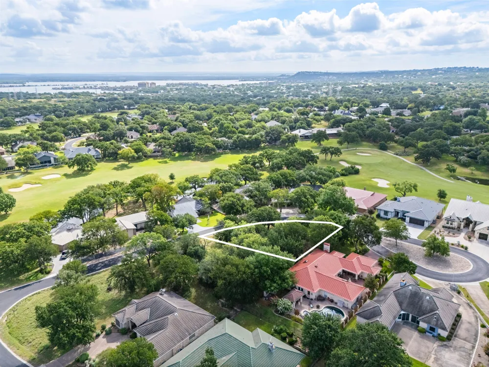 111 Teeoff Horseshoe Bay, TX 78657