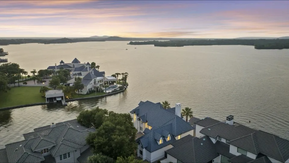 151 Applehead Island Drive Horseshoe Bay, TX 78657