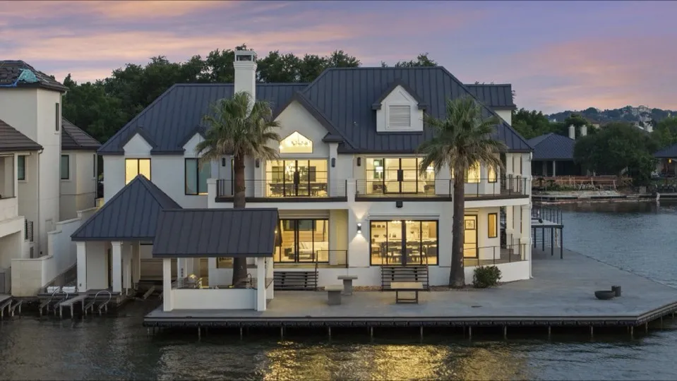 151 Applehead Island Drive Horseshoe Bay, TX 78657