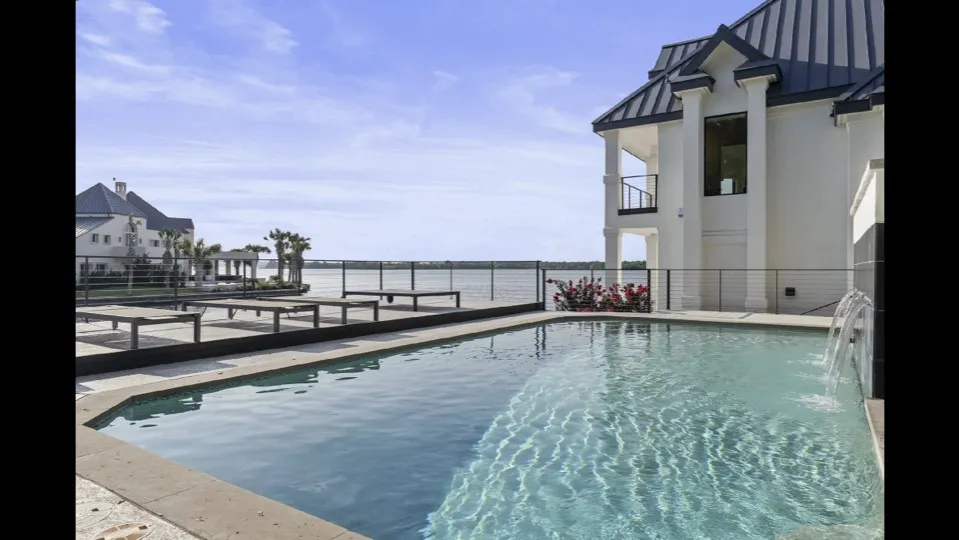 151 Applehead Island Drive Horseshoe Bay, TX 78657