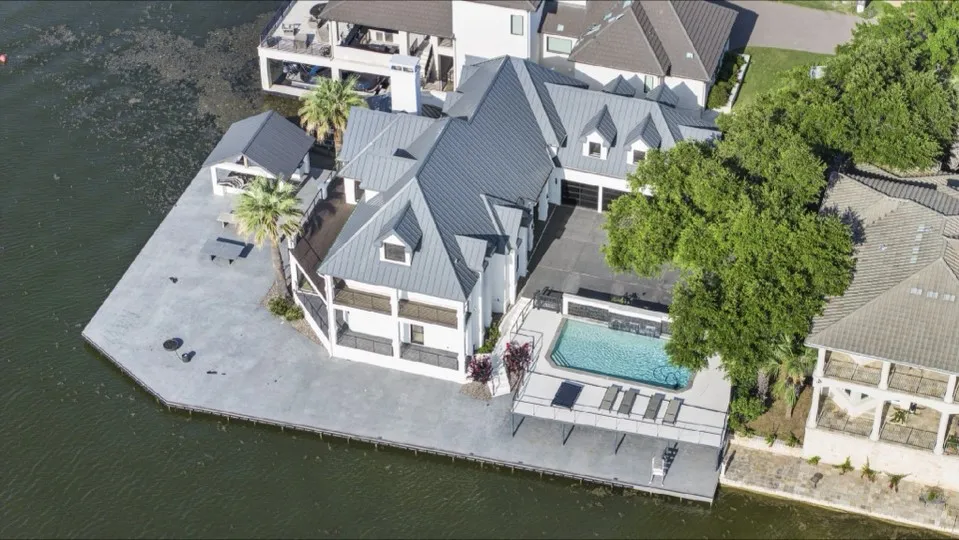 151 Applehead Island Drive Horseshoe Bay, TX 78657
