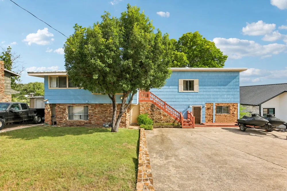 2516 Circle Drive Marble Falls, TX 78654