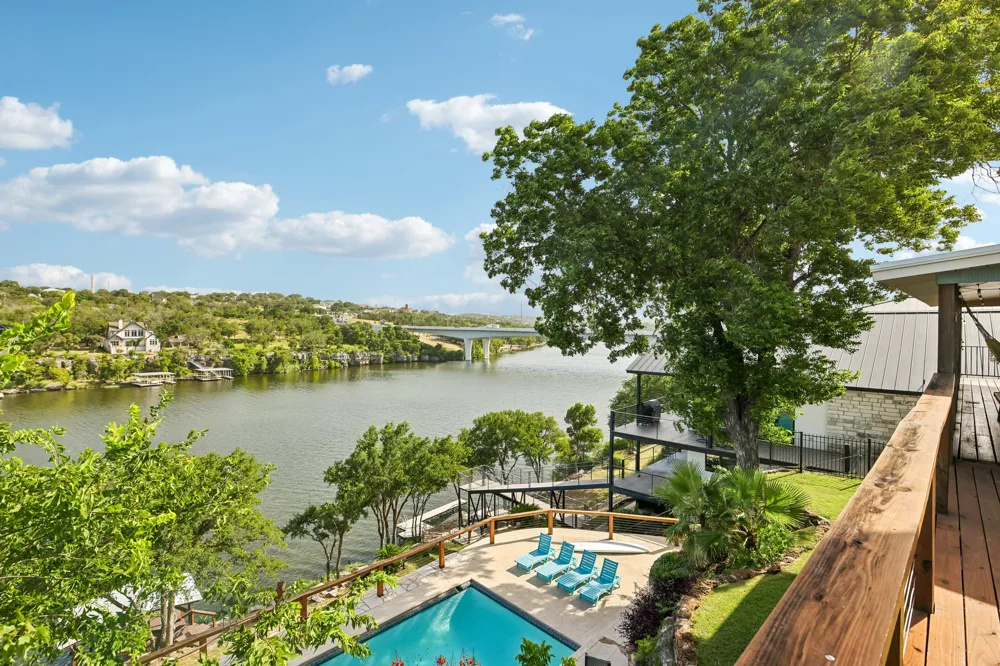2516 Circle Drive Marble Falls, TX 78654