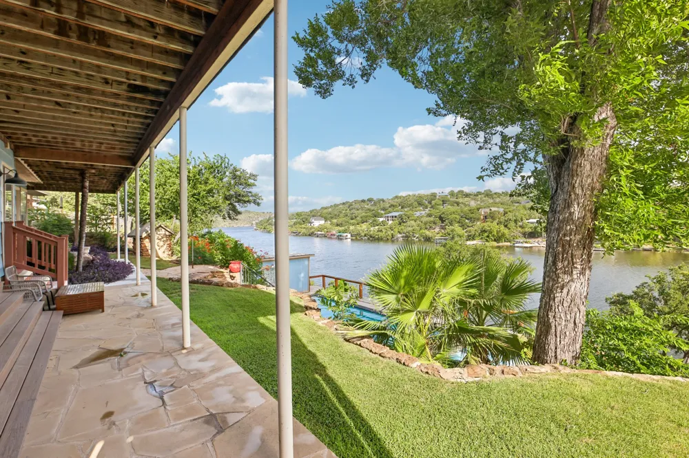2516 Circle Drive Marble Falls, TX 78654