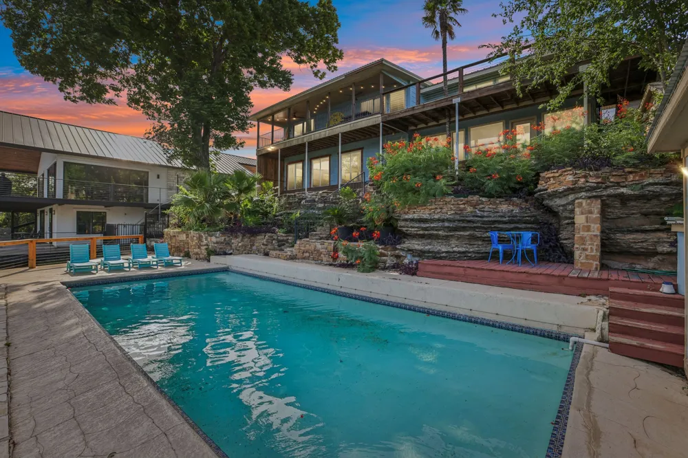2516 Circle Drive Marble Falls, TX 78654