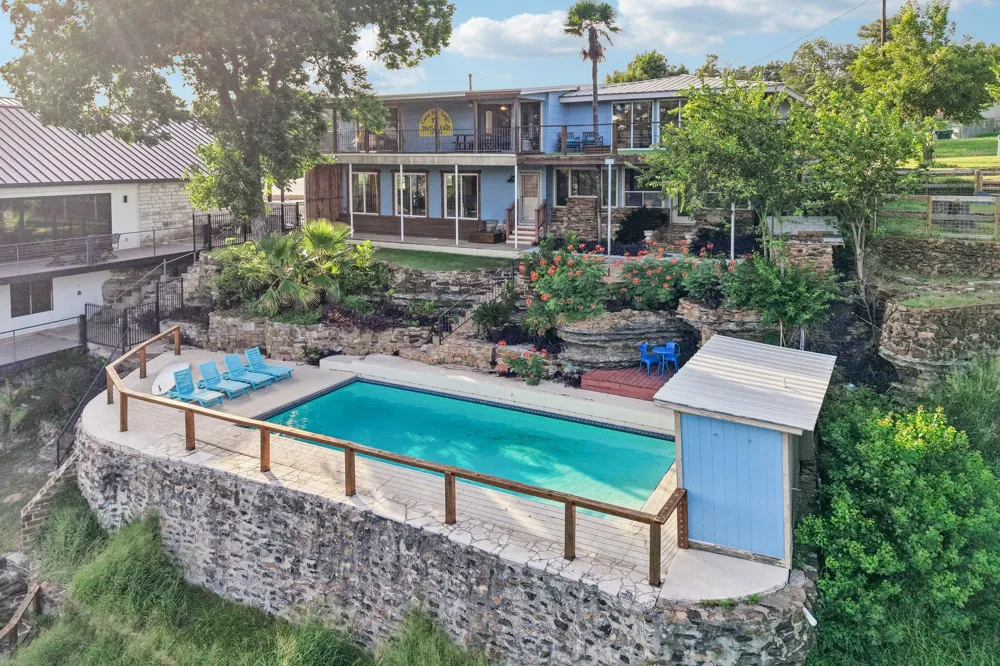 2516 Circle Drive Marble Falls, TX 78654