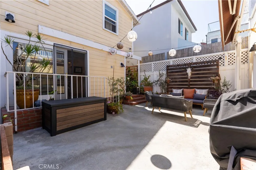 53 Surfside Surfside, CA 90743