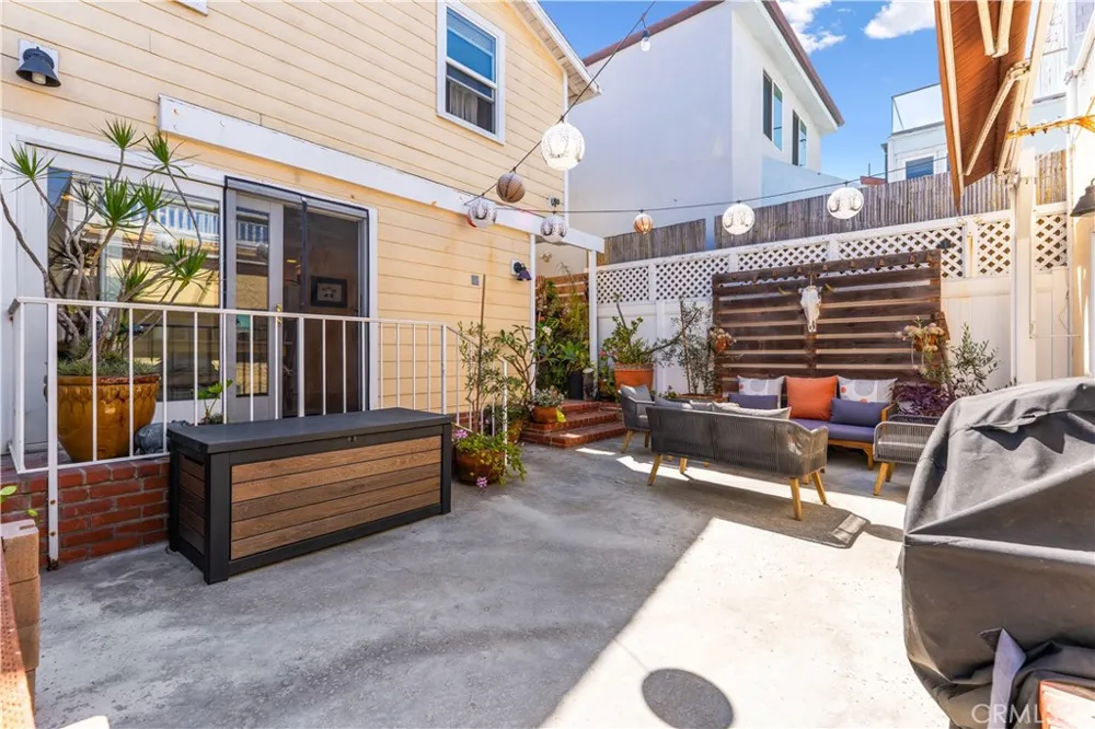 53 Surfside Surfside, CA 90743
