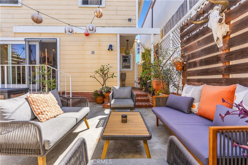 53 Surfside Surfside, CA 90743