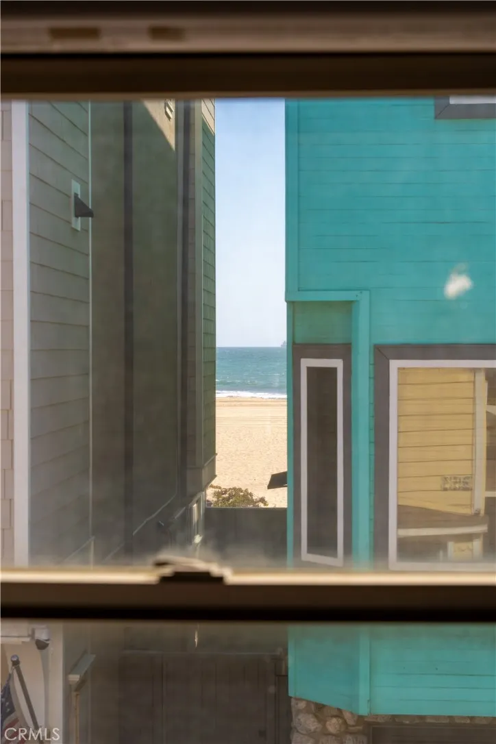 53 Surfside Surfside, CA 90743