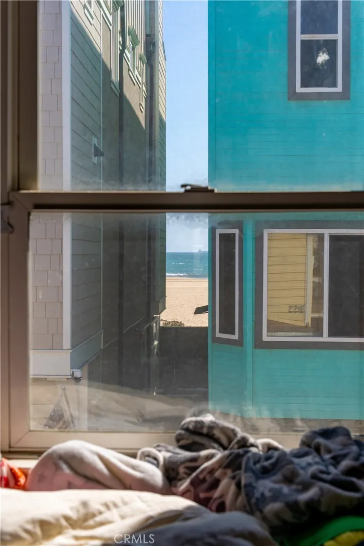 53 Surfside Surfside, CA 90743