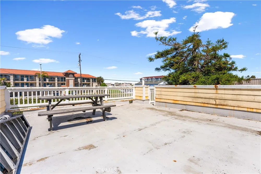 53 Surfside Surfside, CA 90743