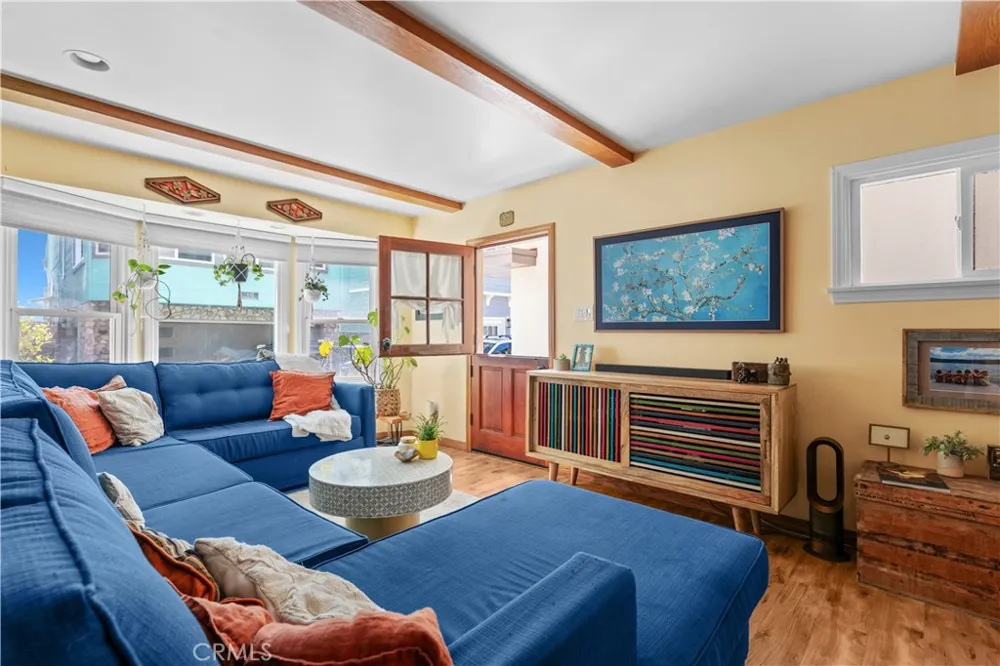 53 Surfside Surfside, CA 90743