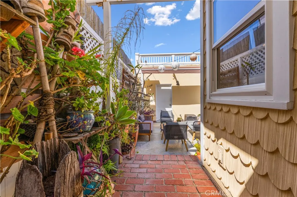 53 Surfside Surfside, CA 90743