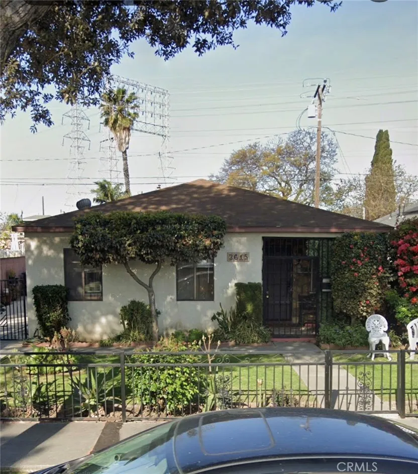 3615 Caspian Long Beach, CA 90810
