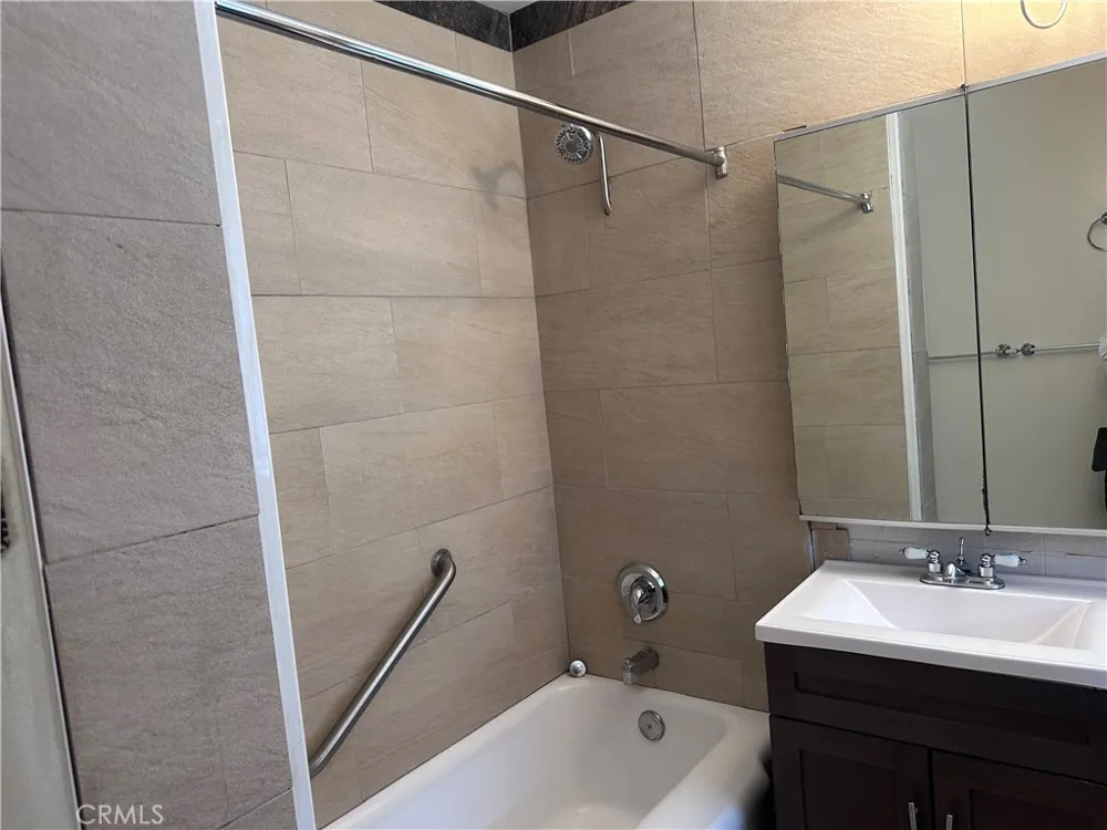 3615 Caspian Long Beach, CA 90810