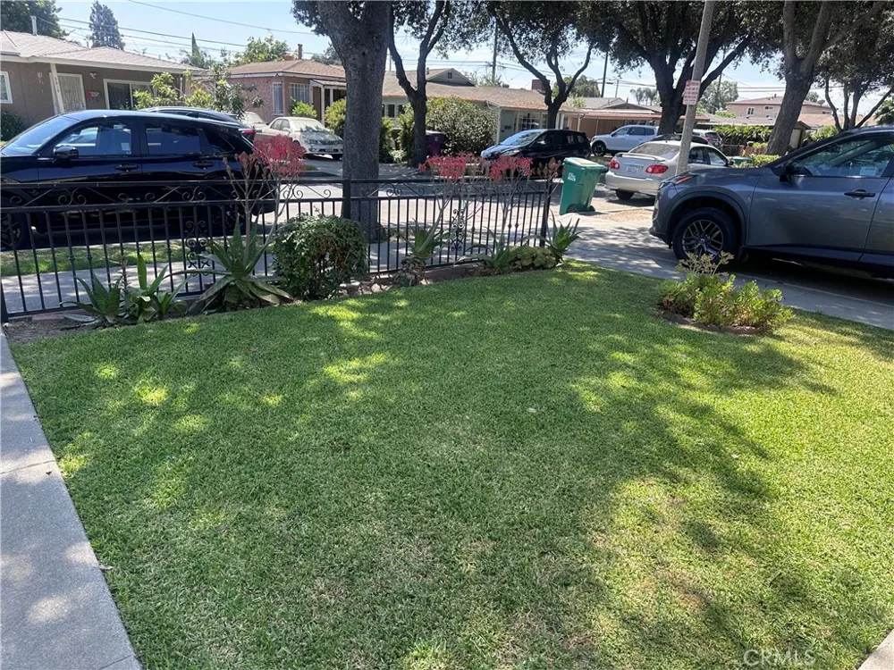 3615 Caspian Long Beach, CA 90810