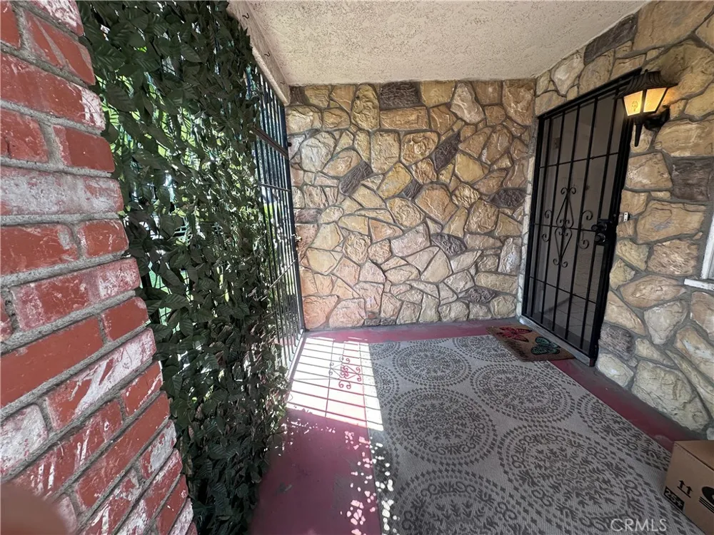 3615 Caspian Long Beach, CA 90810
