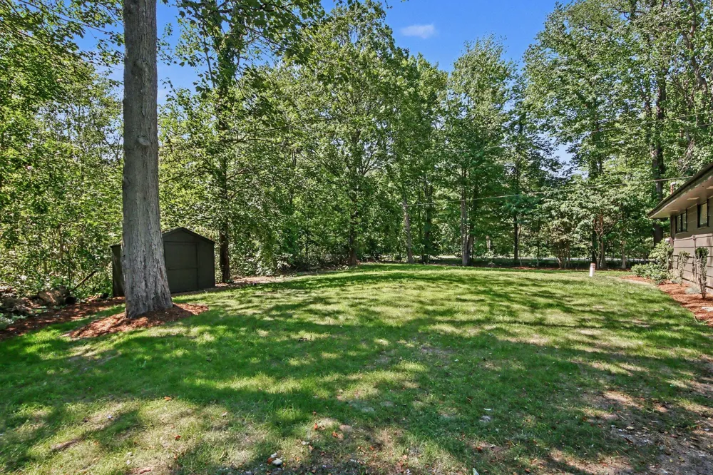 18195 148th Avenue Spring Lake Township, MI 49456